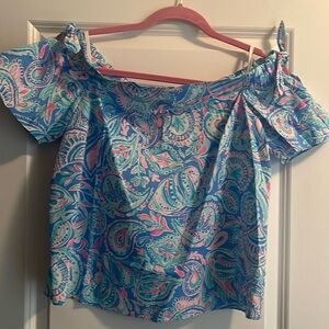 New w/ tags Beautiful Lilly Pulitzer top